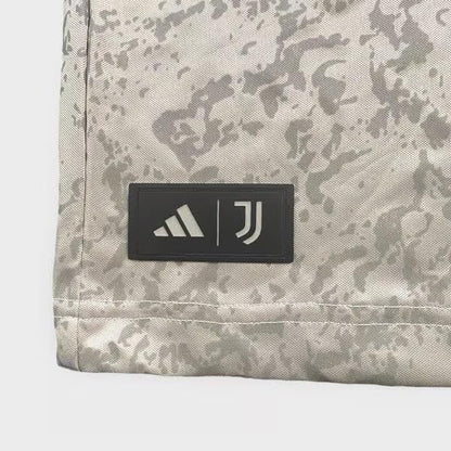 adidas Jersey Playera Juventus X NASA Edicion Especial para Hombre Color Gris